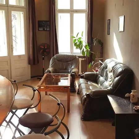Top Center - Very Comfortable Private * 索菲亞